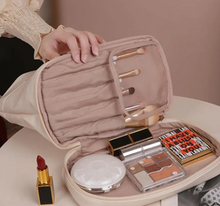  Funktionel toilet taske og makeup taske, med rum