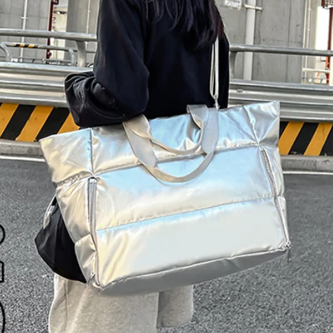 Yogataske | Pilatas bag | Padded skinnende taske