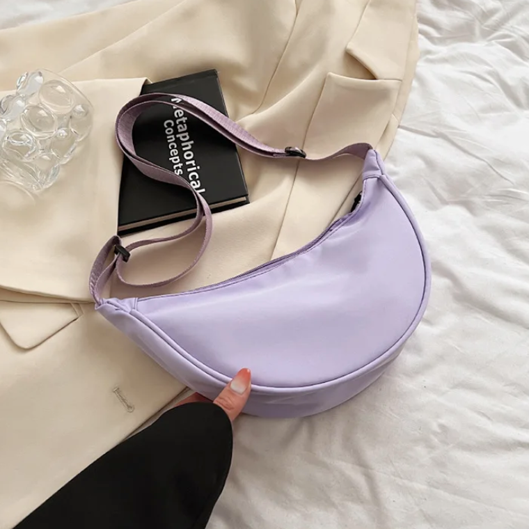 Skuldertaske | Curved nylon taske