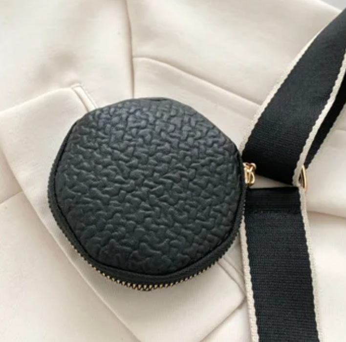 Sling taske | Crossover taske til skulderen | Curved Bag - Til kvinder