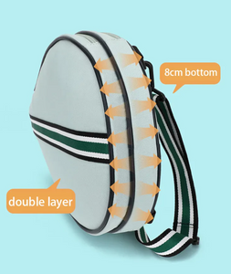 Tennis taske, som også fungere som padel taske i simpelt design, 8 cm bund, og dobbelt lag