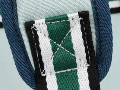 Tennis taske, som også fungere som padel taske i simpelt design, closeup