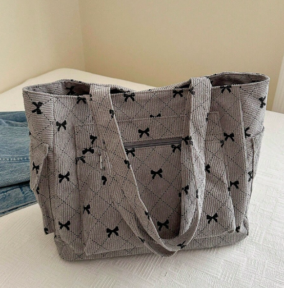 Tote Bag med Sløjfe-Mønster - Fås i 4 Farver